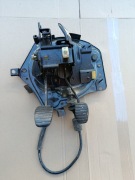 Pedały Sprzęgła Hamulca Renault Clio 2 