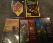 Zestaw pięciu kaset plus organizer modułowy