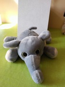 Pluszowy słonik. Maskotka