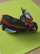 Motor zabawkowy dla chłopca – czerwony motor,  napęd inercyjny