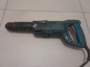 Młot udarowy Makita HK0500