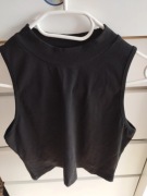 Nowy, krótki top czarny, golf r. L