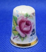 Naparstek Kolekcjonerski Porcelanowy Szkocja Róża