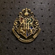 Pin metalowy przypinka Szkoły Magii w Hogwarcie