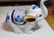 Porcelanowy słonik szczęścia