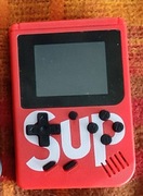 Gierka retro + akumulator + kabelki do ładowania i podłączenia do TV