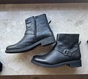 Botki damskie czarne skóra naturalna zamek Geox 39