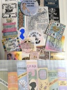 Jane Austen set + 35x naklejki + naszywka iron on + pin Bridgerton