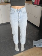 Spodnie jeansowe  XS 34 jak nowe (5)