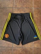 Manchester United Spodenki z trzeciego kompletu 2021/22