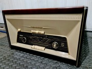 Stare radio adapter lampowe z gramofonem Philips H4X83A Retro