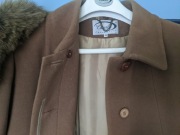 Elegancki płaszcz damski beżowy, roz.44 Caroll collection