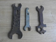 Klucze do motorynki z PRL - u