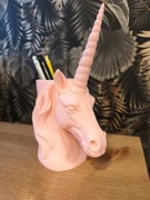 Pojemnik na długopisy i pędzelki w kształcie rużowego Jednorożca 