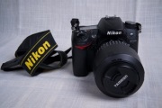 Nikon D7000, battery grip I Tamron AF 55-200 1:4-5.6