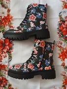 Kozaki botki w kwiaty 