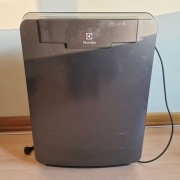 Oczyszczacz powietrza Electrolux EAP450