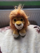 Oryginalna maskotka Król Lew 1993 Simba ryczący po naciśnięciu języka