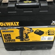 OSADZAK GWOŹDZI DEWALT DCN890P2 18 V 