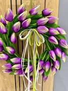 Kwiatowy wianek na drzwi tulipany 40 cm