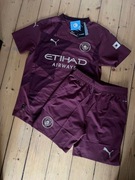 Koszulka i spodenki w wersji zawodniczej. Puma Ultraweave Manchester City