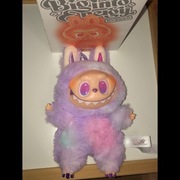 Nowy Labubu z edycji Big Into Energy