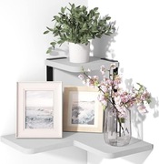 Półka narożna SRIWATANA biała – Drewniana z metalu, styl vintage