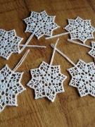 Gwiazdki na choinkę, ozdoby