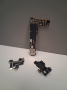 Płyta główna do iPhone 12 mini 4/128GB - Uszkodzona