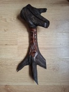 Rzeźba z kawałka drewna