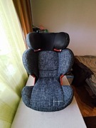 Sprzedam fotelik samochodowy dla dziecka Maxi-cosi 15-36 kg 