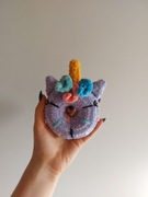 Zabawka handmade włóczka pluszak Donat pączek 