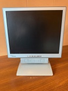 Monitor Fujitsu Scaleoview S17-2 17” LCD DVI VGA GŁOŚNIKI