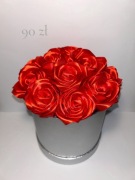 Flowerbox ze sztucznymi kwiatami 