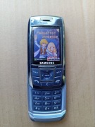 Telefon komórkowy Samsung SGH-E250 BEZ SIMLOCKA + bateria i ładowarka