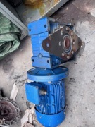 Motoreduktor 3 kW + przekładnia ślimakowa MRDV 110 | 400V | 1430 rpm