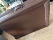 Profesjonalne eleganckie łóżko do masażu, rehabilitacji, kosmetologii