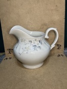 creamer Royal Doulton LAUSANNE limited 83 mlecznik