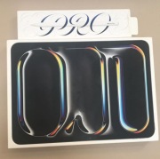 iPad Pro 11 (M4) 256MB + dodatkowe zabezpieczenie folią 