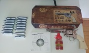 Wiatrówka Co2 Colt SAA .45 nikiel 4,5 mm BB, replika, zestaw