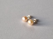 Srebne kolczyki z prawdziwą kremową perłą słodkowodną, próba 925