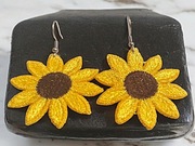 Haftowane kolczyki kwiat słonecznika