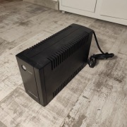CyberPower UT 650E UPS, 650VA/360W  2x gniazdo - brak reakcji