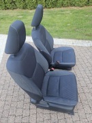 Toyota Yaris IV Zestaw foteli przód 