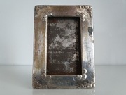 Antyczna, posrebrzana, mała ramka Eneret AV Dania, około 1900 rok