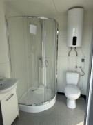 Kontener domek sanitarny łazienka prysznic WC pawilon sanitarny