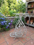 Piękny kwietnik metaloplastyka retro vintage