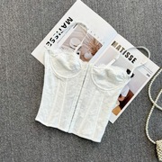 Koronkowy top gorsetowy modelujący talię