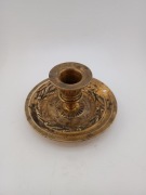 Mały mosiężny świecznik 