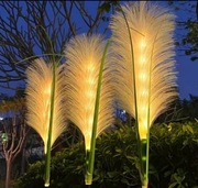 Lampka solarna ogrodowa wbijana led trawa kłos - białe ciepłe 